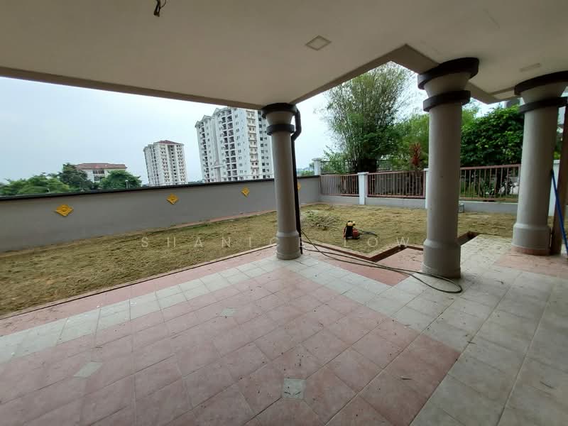 Rumah Berkembar untuk Dijual di Bandar Puteri Puchong (Puchong) - Shanice Low - Exterior - PropertyGuru.com.my