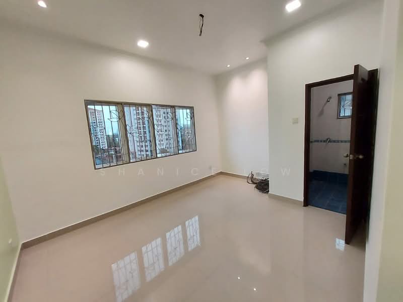 Rumah Berkembar untuk Dijual di Bandar Puteri Puchong (Puchong) - Shanice Low - Interior - PropertyGuru.com.my