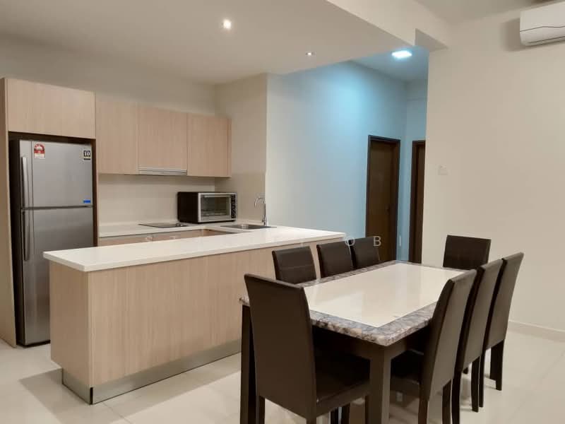 Condominium for Sale at Sri Putramas III / Royal Regent - Stanley Obi - Kitchen - PropertyGuru.com.my