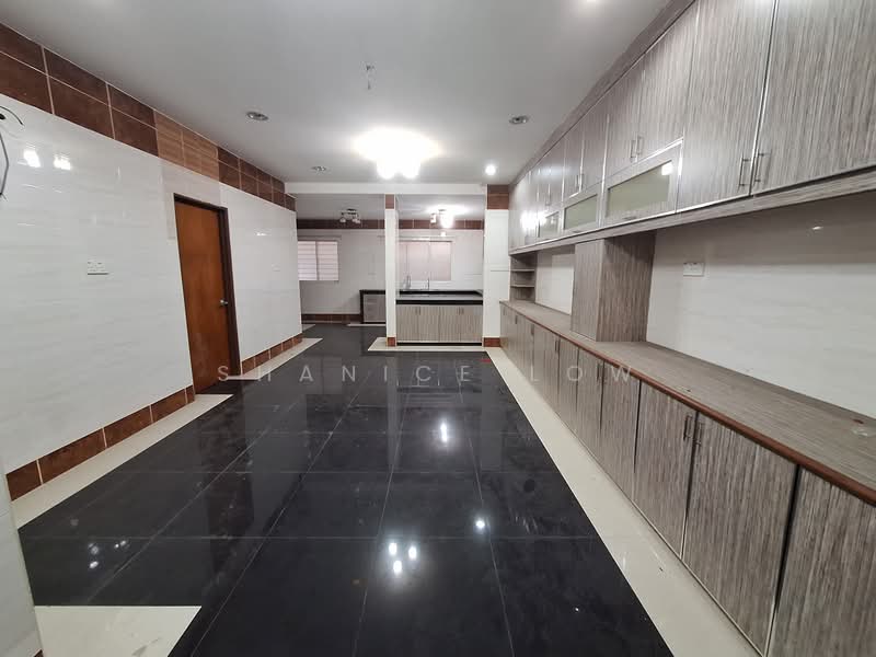 Rumah Berkembar untuk Dijual di Bandar Puteri Puchong (Puchong) - Shanice Low - Kitchen - PropertyGuru.com.my