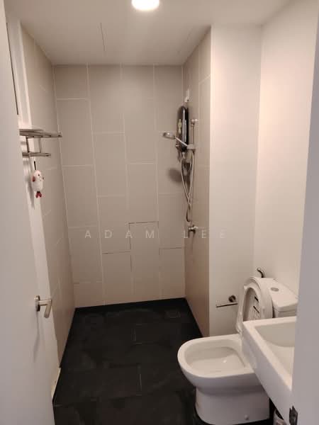 Servis Apartment untuk Disewa di UNA Serviced Apartment - Adam Lee - Bathroom - PropertyGuru.com.my