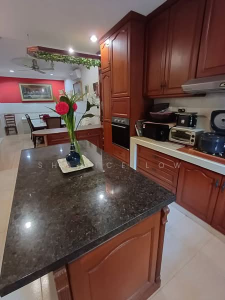 Rumah Berkembar untuk Dijual di Bandar Puteri Puchong (Puchong) - Shanice Low - Kitchen - PropertyGuru.com.my