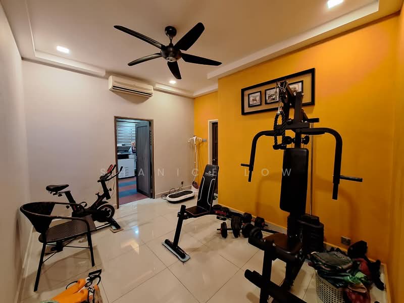 Rumah Berkembar untuk Dijual di Bandar Puteri Puchong (Puchong) - Shanice Low - Gym - PropertyGuru.com.my