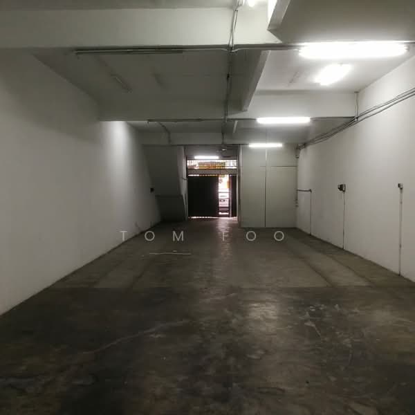 Kedai untuk Disewa di Taman Segambut (Jalan Kuching) - Tom Foo - Interior - PropertyGuru.com.my