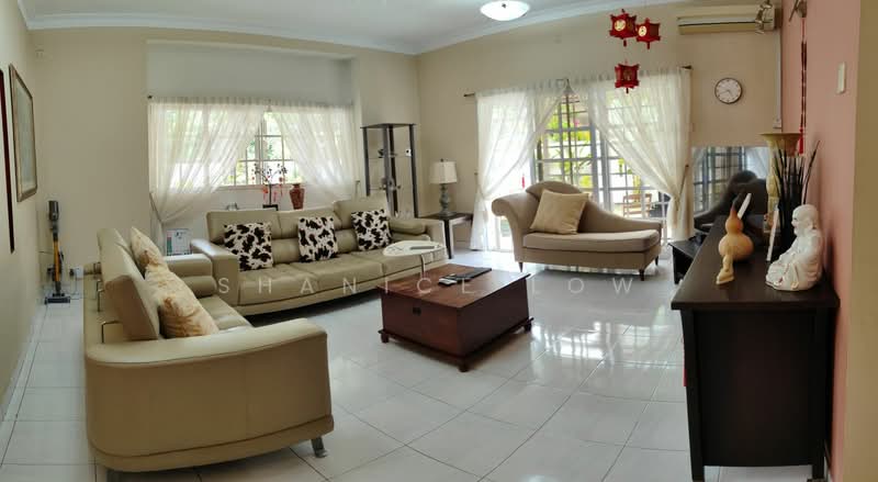 Rumah Berkembar untuk Dijual di Bandar Puteri Puchong (Puchong) - Shanice Low - Living Room - PropertyGuru.com.my