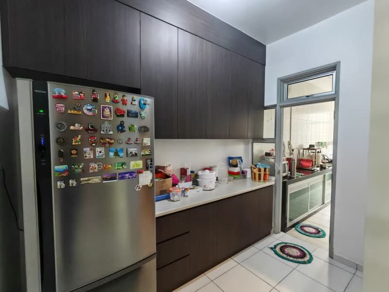 Rumah Teres 2 Tingkat untuk Dijual di Setia Tropika (Johor Bahru) - Gideon Chan - Kitchen - PropertyGuru.com.my