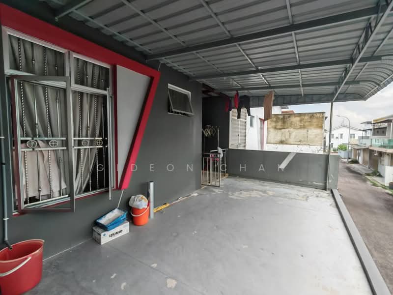 Rumah Teres 2 Tingkat untuk Dijual di Setia Tropika (Johor Bahru) - Gideon Chan - PropertyGuru.com.my