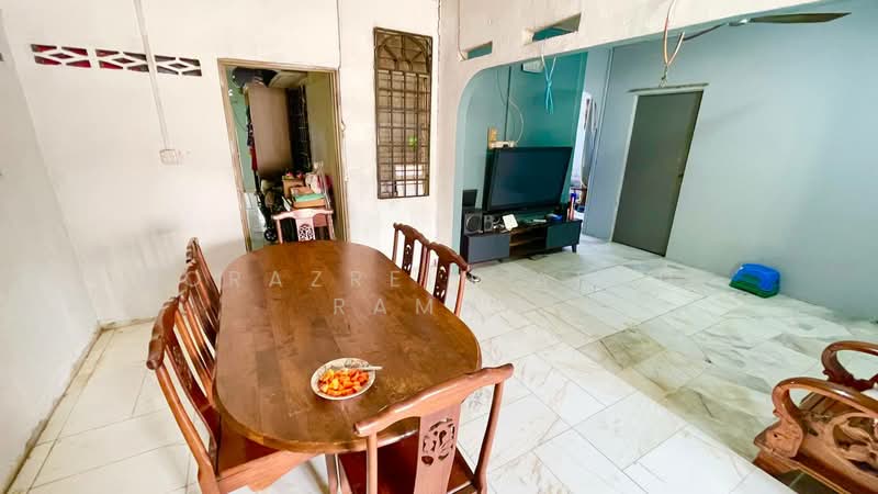 1-storey Terraced House for Sale in Seksyen 24 (Shah Alam) - Norazrein Abdul Raman - Dining Room - PropertyGuru.com.my