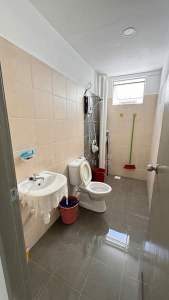 Condominium for Rent at Meru Heights Residences @ Scientex Meru - Kelvin Chong - Bathroom - PropertyGuru.com.my