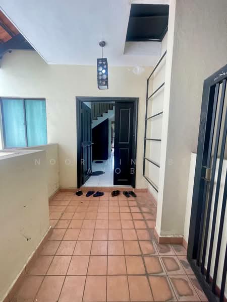 Condominium for Sale at Armanee - Noor Aini Bt Ayob - PropertyGuru.com.my