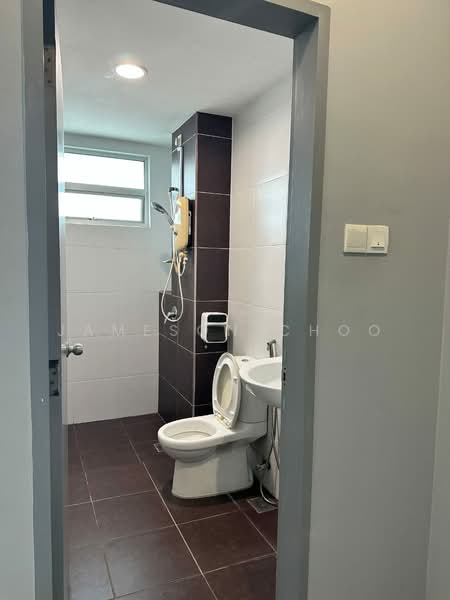 Condominium for Sale at Fairway Suites - Jameson Choo - Bathroom - PropertyGuru.com.my