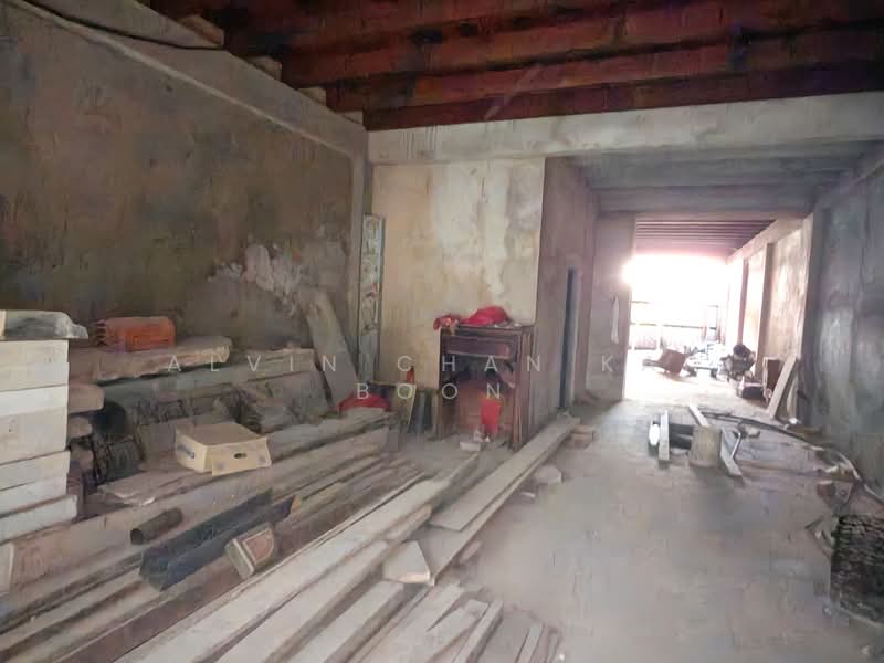 Kedai untuk Disewa di Melaka City (Melaka) - Alvin Chan Kai Boon - Interior - PropertyGuru.com.my