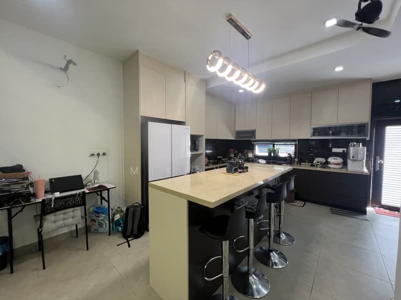 2-storey Terraced House for Rent in Telok Panglima Garang (Selangor) - Miki You - Kitchen - PropertyGuru.com.my
