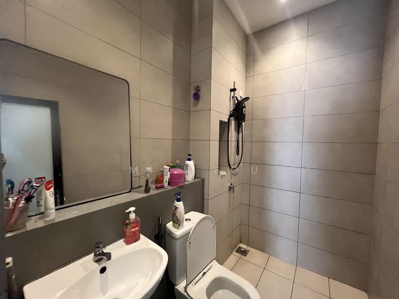 2-storey Terraced House for Rent in Telok Panglima Garang (Selangor) - Miki You - Bathroom - PropertyGuru.com.my
