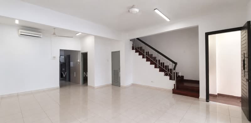 2-storey Terraced House for Rent in Puchong (Selangor) - Vincent Goh - Living Room - PropertyGuru.com.my