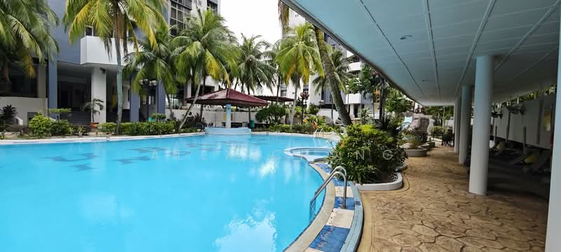 Kondominium untuk Dijual di Indera Subang - Alex CHONG - Pool - PropertyGuru.com.my