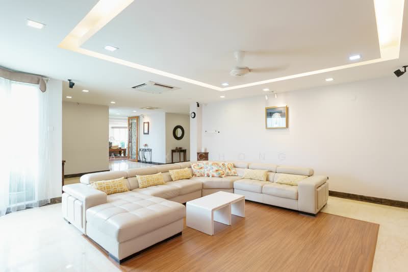Kondominium untuk Dijual di Indera Subang - Alex CHONG - Living Room - PropertyGuru.com.my