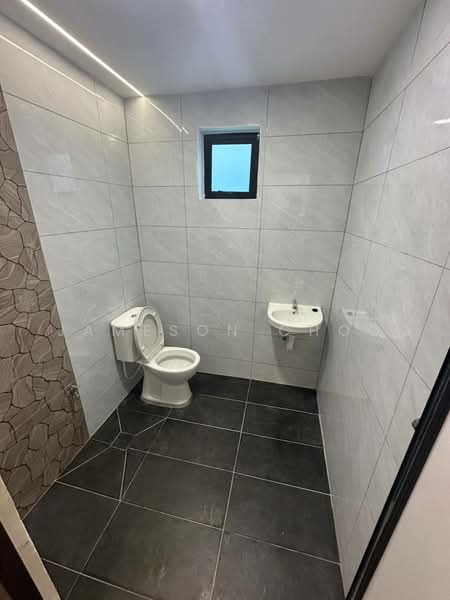 Rumah Berkembar untuk Dijual di Johor Bahru (Johor) - Jameson Choo - Bathroom - PropertyGuru.com.my
