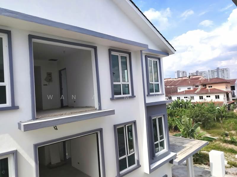 Rumah Berkembar untuk Dijual di Kajang (Selangor) - Wan Azemi Wan Daud - Exterior - PropertyGuru.com.my