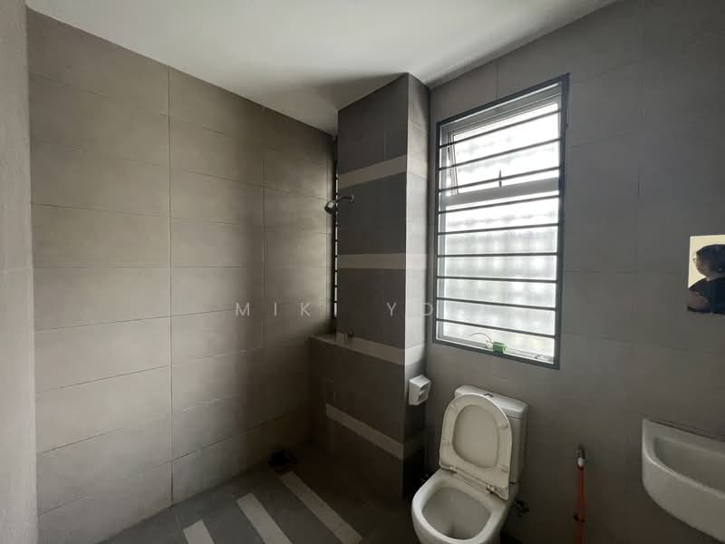 2-storey Terraced House for Rent in Bandar Rimbayu (Telok Panglima Garang) - Miki You - Bathroom - PropertyGuru.com.my