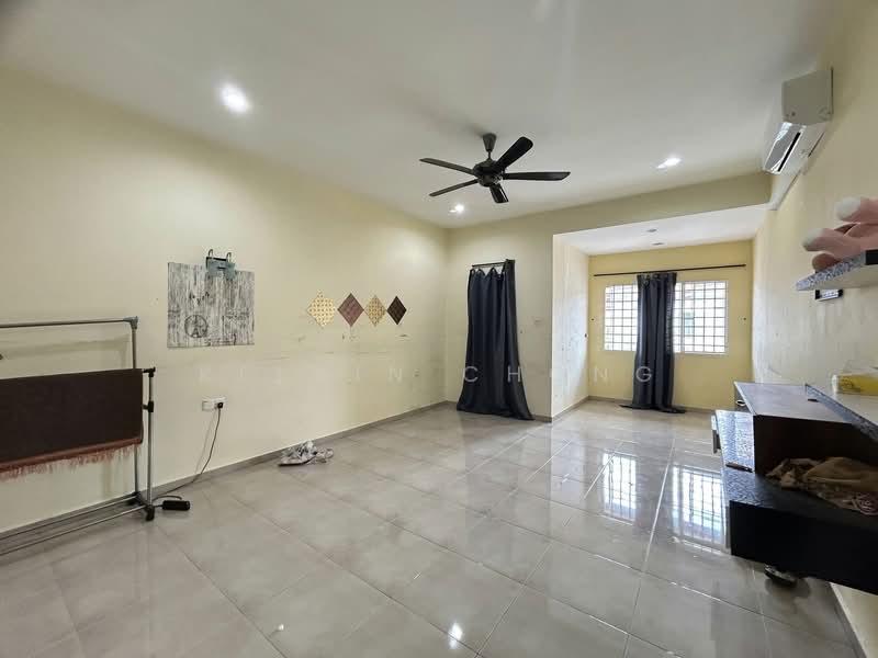2-storey Terraced House for Rent in Seri Margosa (Ipoh) - Kelvin Chong - Living Room - PropertyGuru.com.my