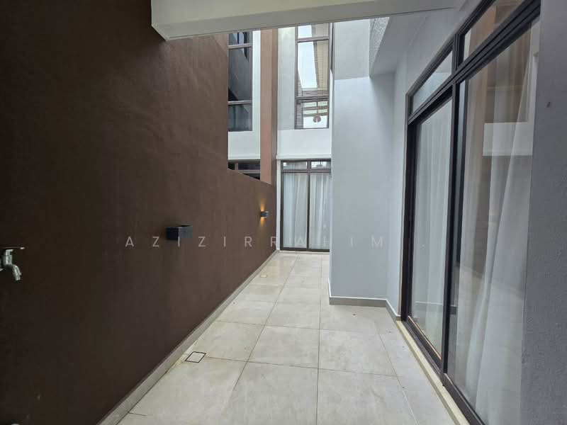 Rumah Teres 3 Tingkat untuk Dijual di Cyberjaya (Selangor) - Azizirrahim . - Exterior - PropertyGuru.com.my