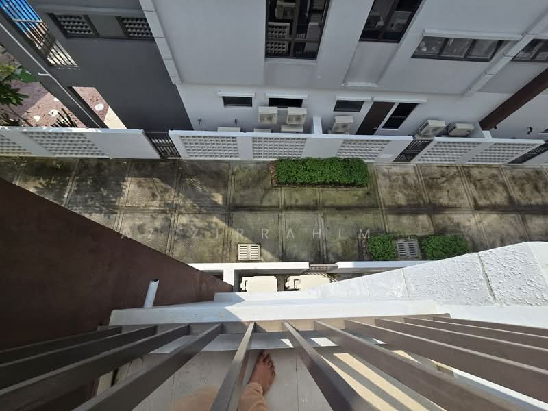 Rumah Teres 3 Tingkat untuk Dijual di Cyberjaya (Selangor) - Azizirrahim . - Exterior - PropertyGuru.com.my