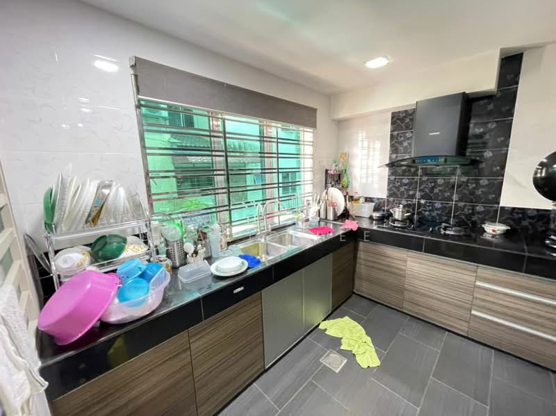 Rumah Teres 2-Tingkat untuk Dijual di Saujana Rawang (Rawang) - David Lee - Kitchen - PropertyGuru.com.my