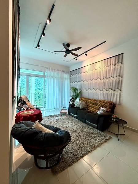 Kondominium untuk Disewa di Ferringhi Residence 2 - Gan Chun Kai - Living Room - PropertyGuru.com.my