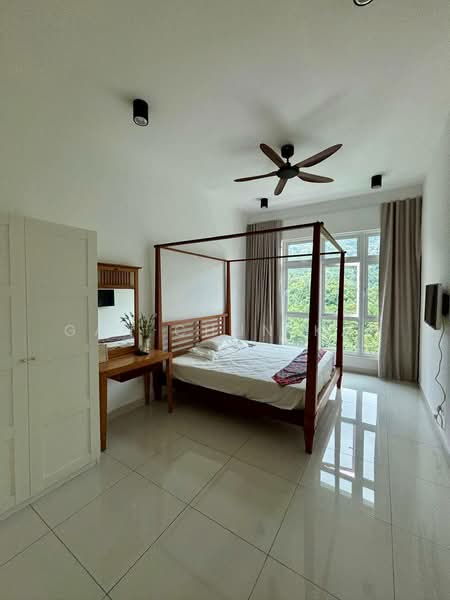 Kondominium untuk Disewa di Ferringhi Residence 2 - Gan Chun Kai - Bedroom - PropertyGuru.com.my
