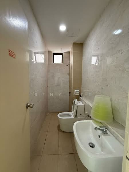 Service Residence for Rent at D'Summit Residences - Reny Hee - Bathroom - PropertyGuru.com.my