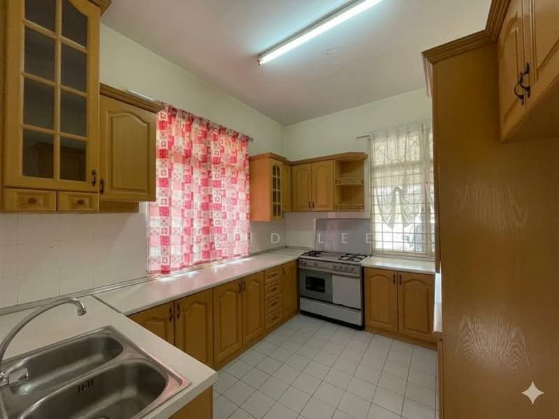 Bungalow for Rent in Bandar Bukit Beruntung (Bukit Beruntung) - David Lee - Kitchen - PropertyGuru.com.my