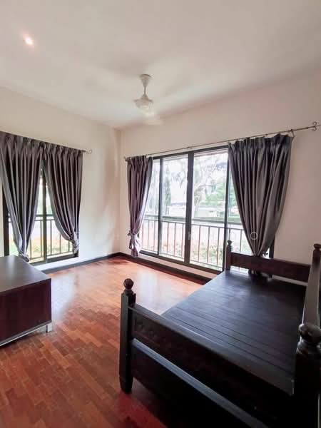 Rumah Berkembar untuk Dijual di Leisure Farm (Gelang Patah) - Zephyr Khoo - PropertyGuru.com.my
