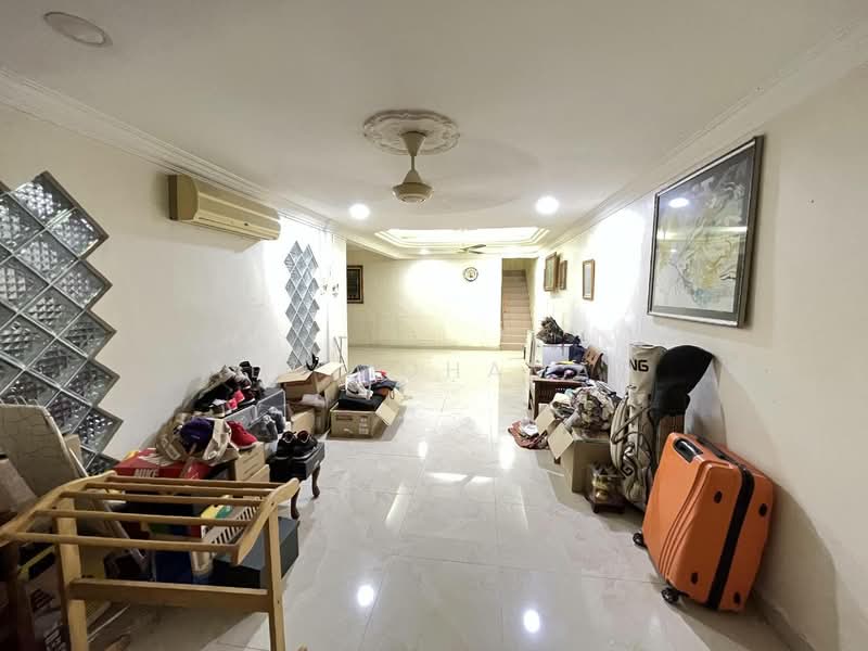 Rumah Teres 2 Tingkat untuk Dijual di Keramat (Kuala Lumpur) - Adi Mohamad - Living Room - PropertyGuru.com.my