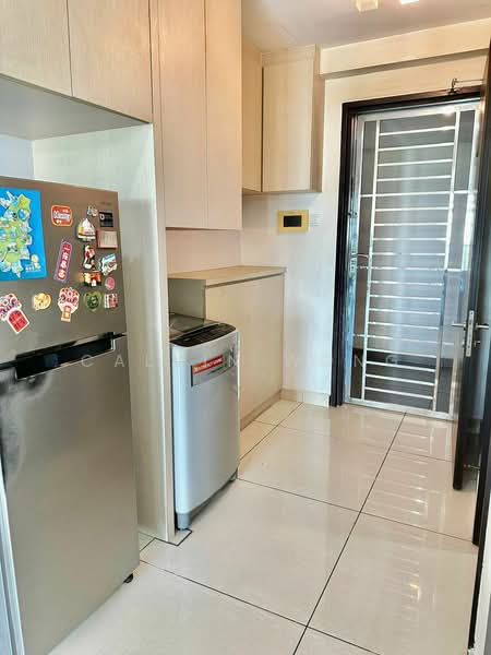 Service Residence for Sale at D'Inspire Residence (Inspira Bestari) - Calvin Wong - Corridor - PropertyGuru.com.my