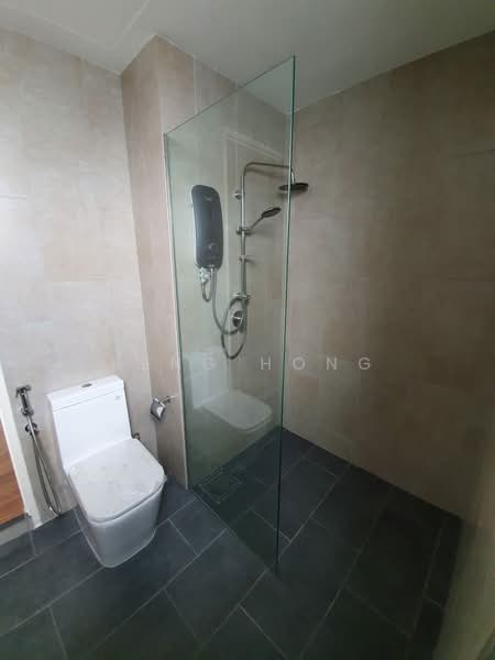 Service Residence for Rent at East Parc @ Manjalara - Keng Hong - Bathroom - PropertyGuru.com.my