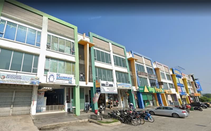 Terraced House for Sale in Rawang (Selangor) - Michelle Tai - Exterior - PropertyGuru.com.my