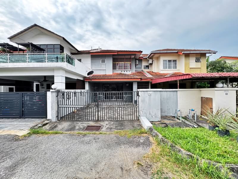 Rumah Teres 2 Tingkat untuk Dijual di Bandar Bukit Mahkota (Bangi) - Herman Sazwan Nor Rahim - Exterior - PropertyGuru.com.my