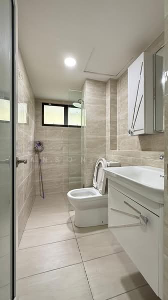 Pangsapuri untuk Disewa di Ixora - Anson Tan - Bathroom - PropertyGuru.com.my