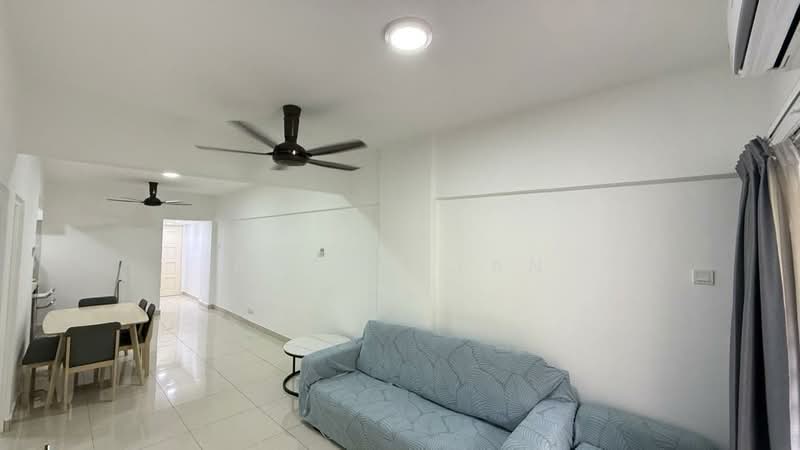 Pangsapuri untuk Disewa di Ixora - Anson Tan - Living Room - PropertyGuru.com.my