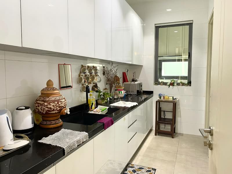 Rumah Berkembar untuk Dijual di Shah Alam (Selangor) - Dinie Akmal - Kitchen - PropertyGuru.com.my