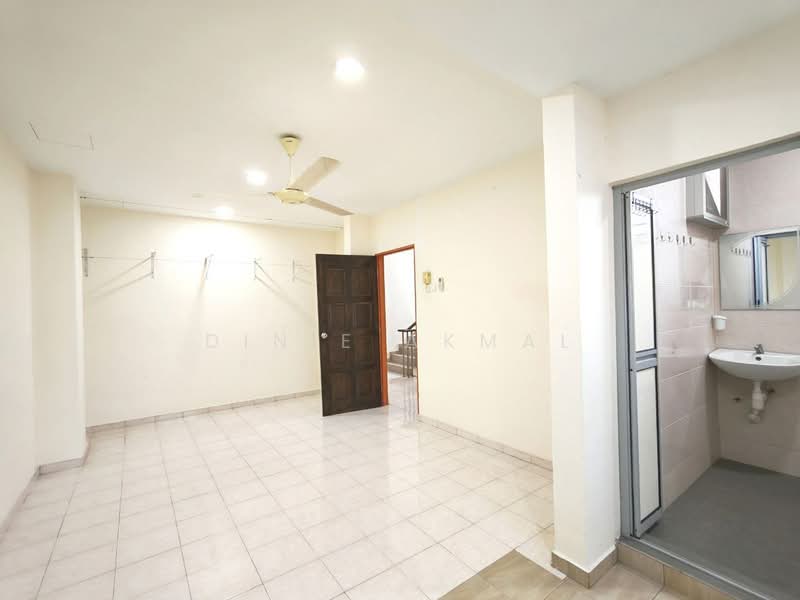 Semi-Detached House for Sale in Kuchai Lama (Kuala Lumpur) - Dinie Akmal - Interior - PropertyGuru.com.my