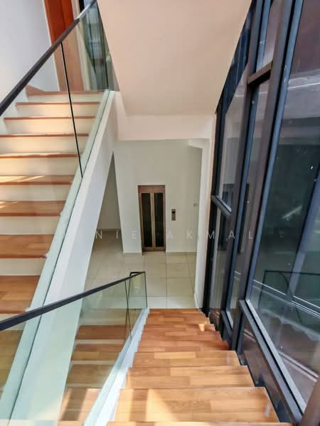 4-storey Terraced House for Sale in Damansara Perdana (Selangor) - Dinie Akmal - Interior - PropertyGuru.com.my