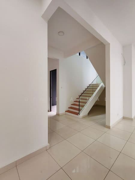 4-storey Terraced House for Sale in Damansara Perdana (Selangor) - Dinie Akmal - Interior - PropertyGuru.com.my