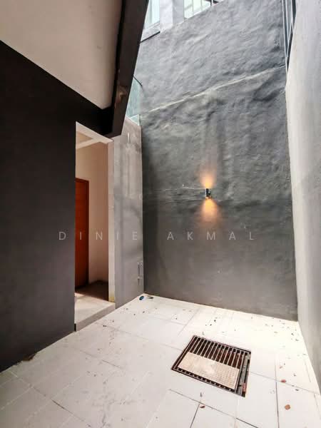 4-storey Terraced House for Sale in Damansara Perdana (Selangor) - Dinie Akmal - Exterior - PropertyGuru.com.my