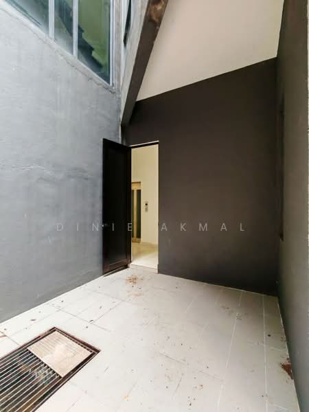 4-storey Terraced House for Sale in Damansara Perdana (Selangor) - Dinie Akmal - Exterior - PropertyGuru.com.my