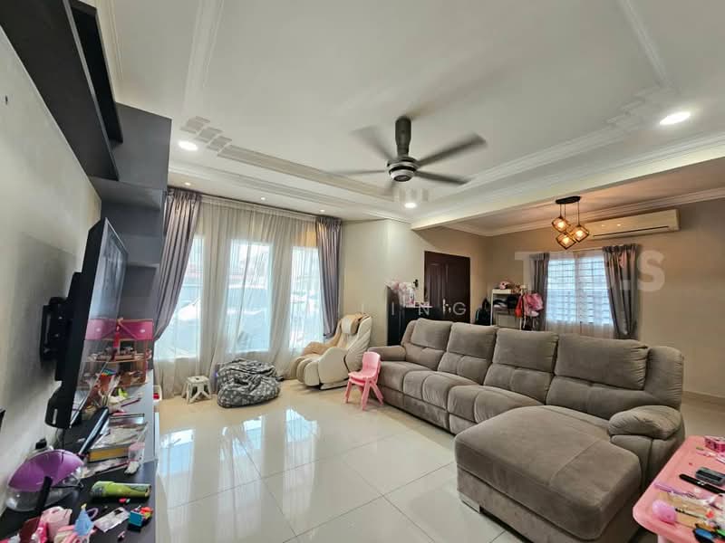 Rumah Teres untuk Dijual di Seksyen 32, Kemuning Green Ville (Shah Alam) - Jim Ling - Living Room - PropertyGuru.com.my