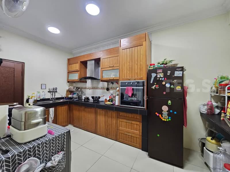Rumah Teres untuk Dijual di Seksyen 32, Kemuning Green Ville (Shah Alam) - Jim Ling - Kitchen - PropertyGuru.com.my