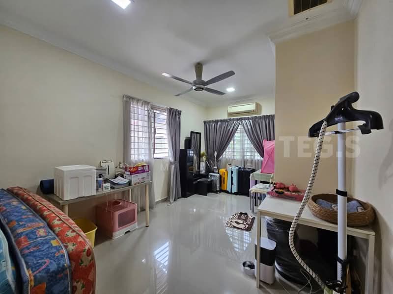 Rumah Teres untuk Dijual di Seksyen 32, Kemuning Green Ville (Shah Alam) - Jim Ling - Living Room - PropertyGuru.com.my