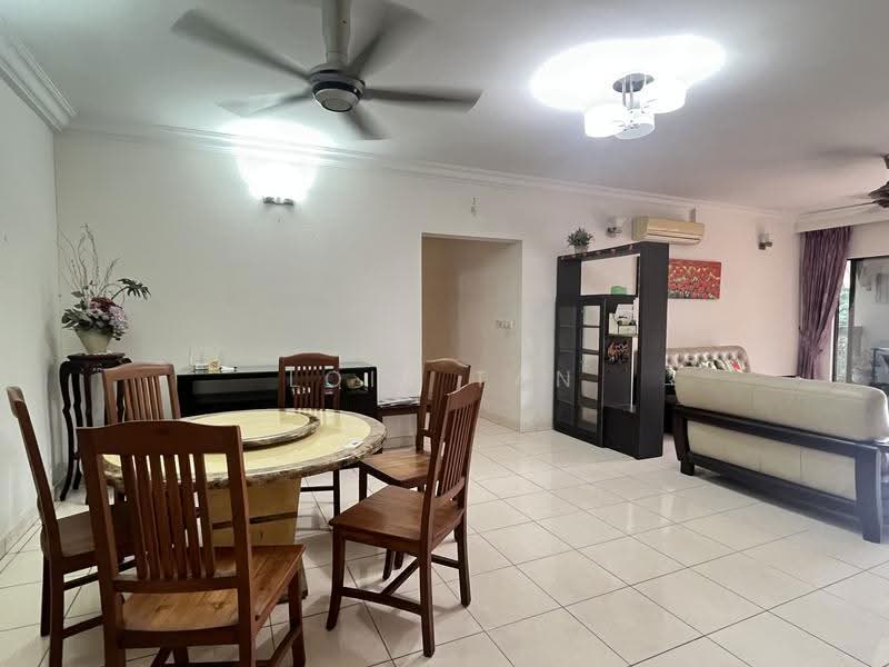 Kondominium untuk Dijual di 1 Bukit Utama - Lois Tan - Dining Room - PropertyGuru.com.my